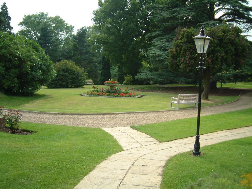 West Lodge Park Барнет Екстериор снимка