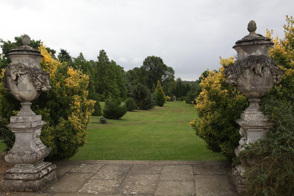West Lodge Park Барнет Екстериор снимка
